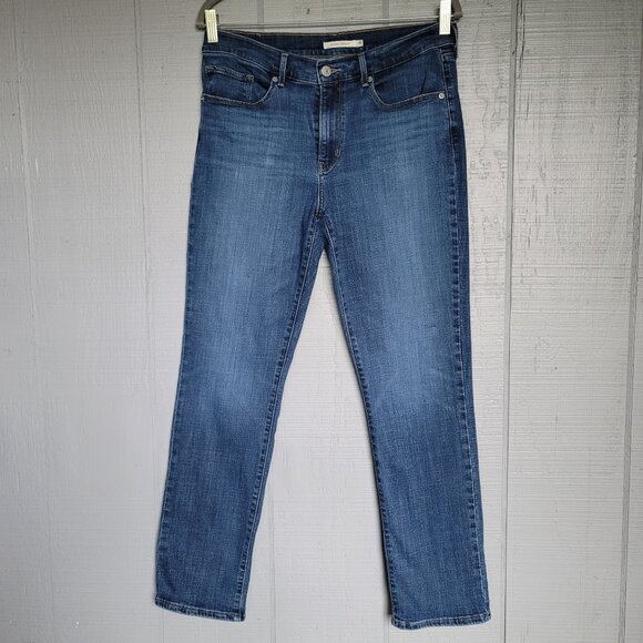 Levi's Classic Straight Denim Jeans. Size 10 - Picture 1 of 8